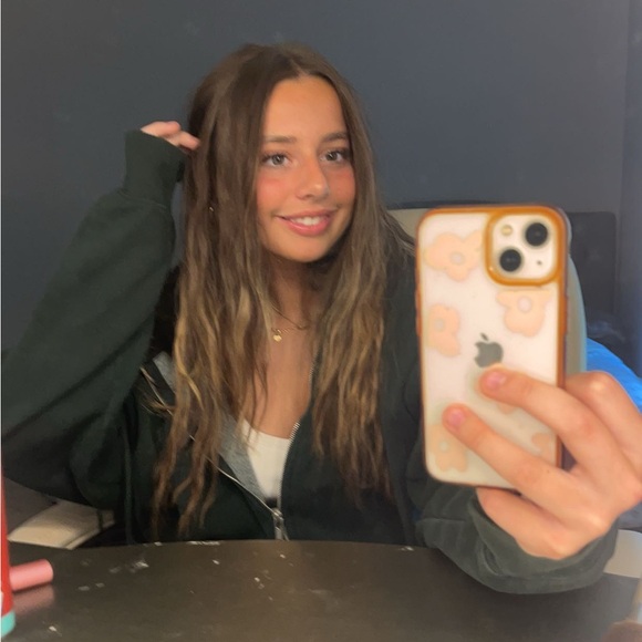 lucy_melzer